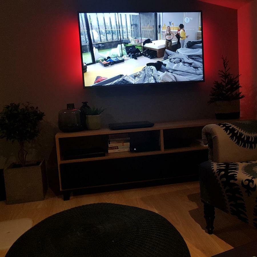 Red Rose Apartament -Parking -Taras- Faktura Vat Kielce Buitenkant foto